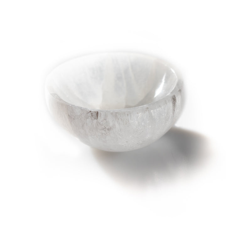 Cuenco redondo de selenita natural de 7,6 cm. Cristal de selenita: piedra curativa purificadora y revitalizante.