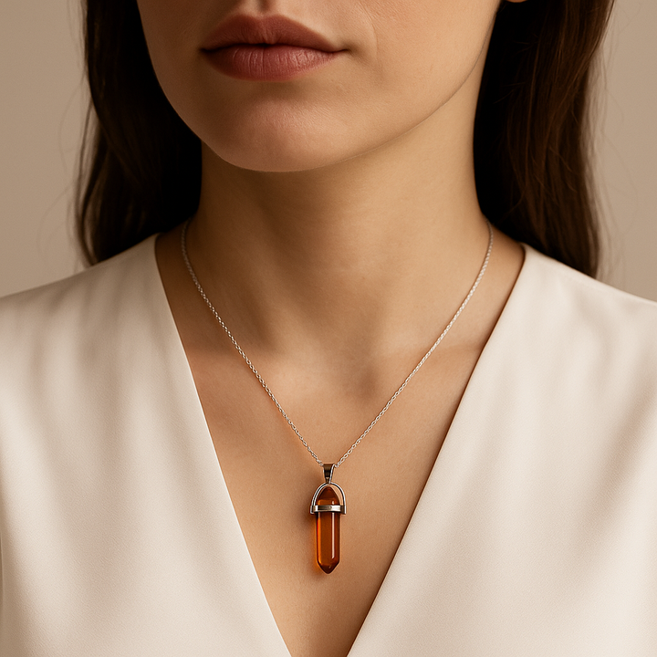 Collier pendentif en pointe de quartz fumé naturel fabriqué à la main