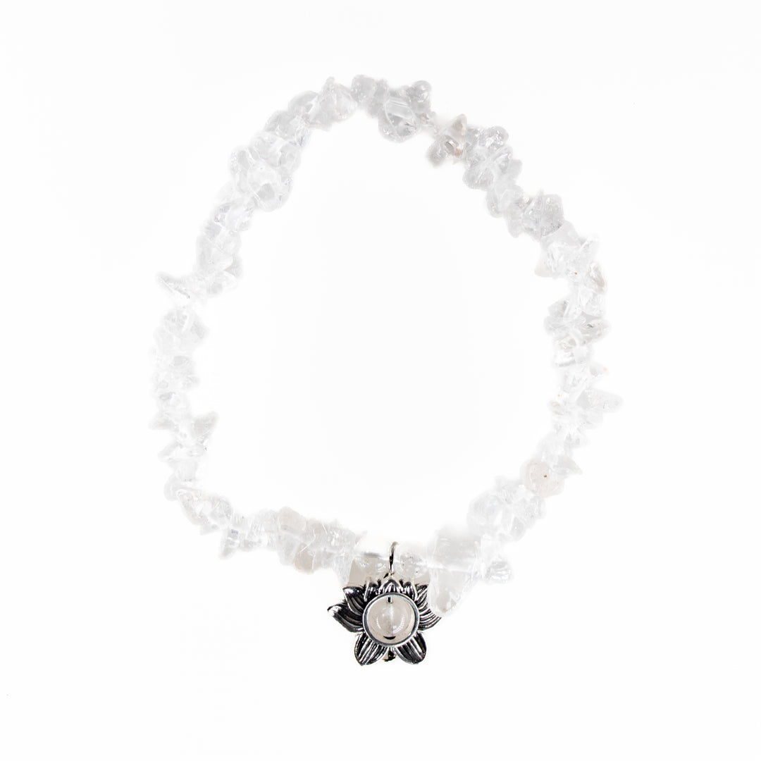 Natural Clear Quartz Chip Stone Bracelet with Lotus Charm – Metal-Free, 5-8mm