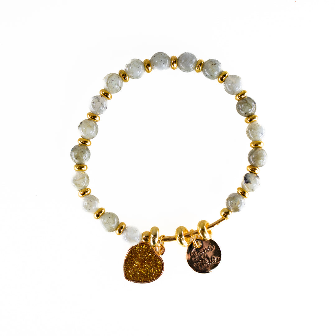Pulsera con dije de corazón de labradorita natural: cautivadora joyería de cristal dorado, cuentas de 6 mm