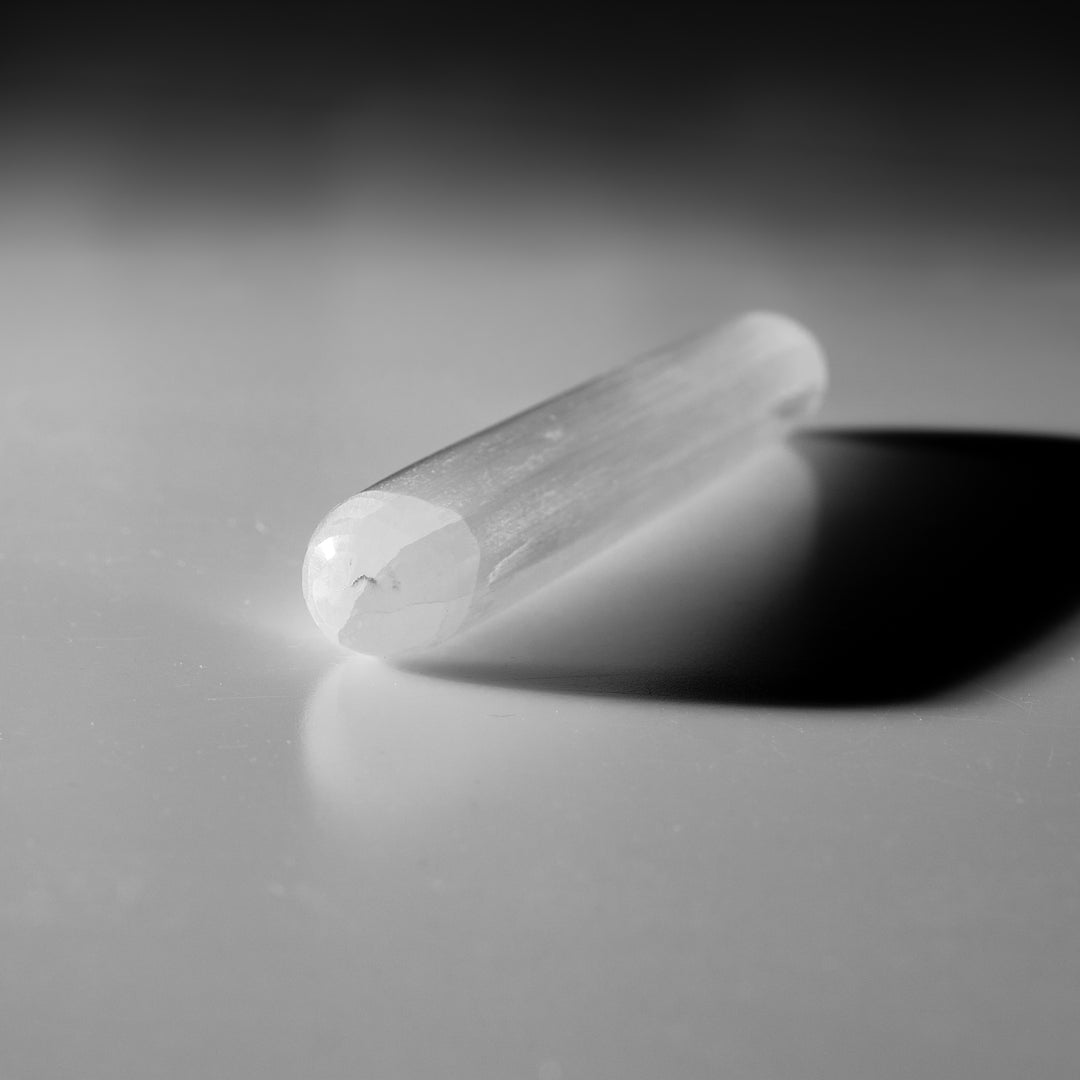 Varita de masaje de selenita natural - Cristal de selenita de 15 cm - Piedra curativa limpiadora y regeneradora
