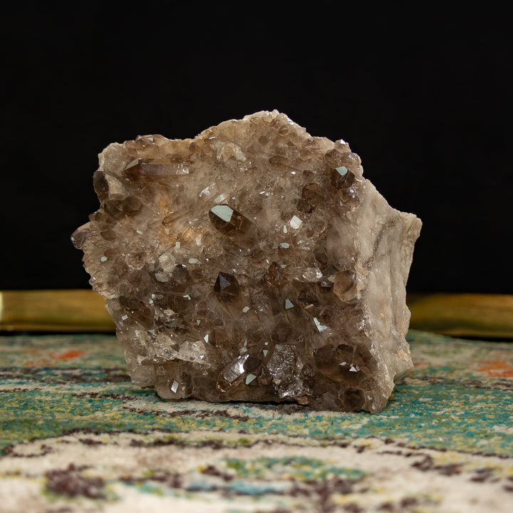 Amas de quartz fumé naturel pour l'ancrage et la clarté (9,4 lb)