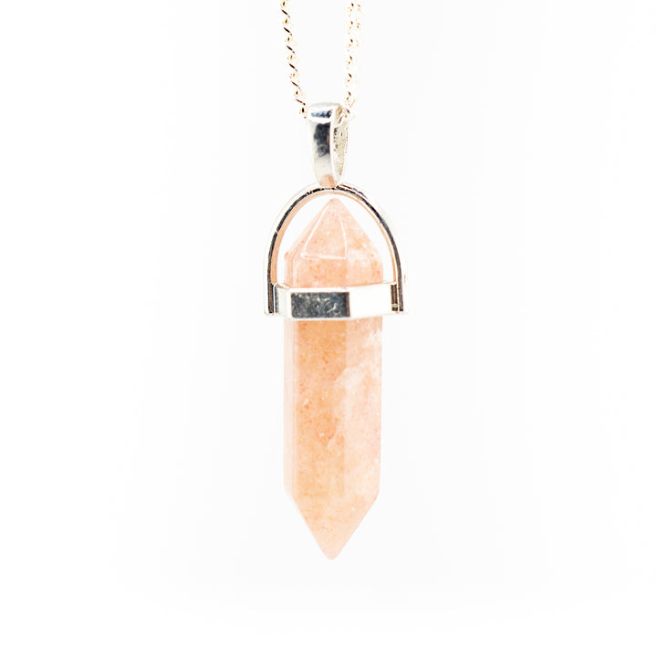 Collier pendentif en pointe de quartz fraise naturel fabriqué à la main