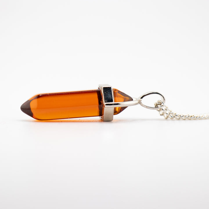 Collier pendentif en pointe de quartz fumé naturel fabriqué à la main