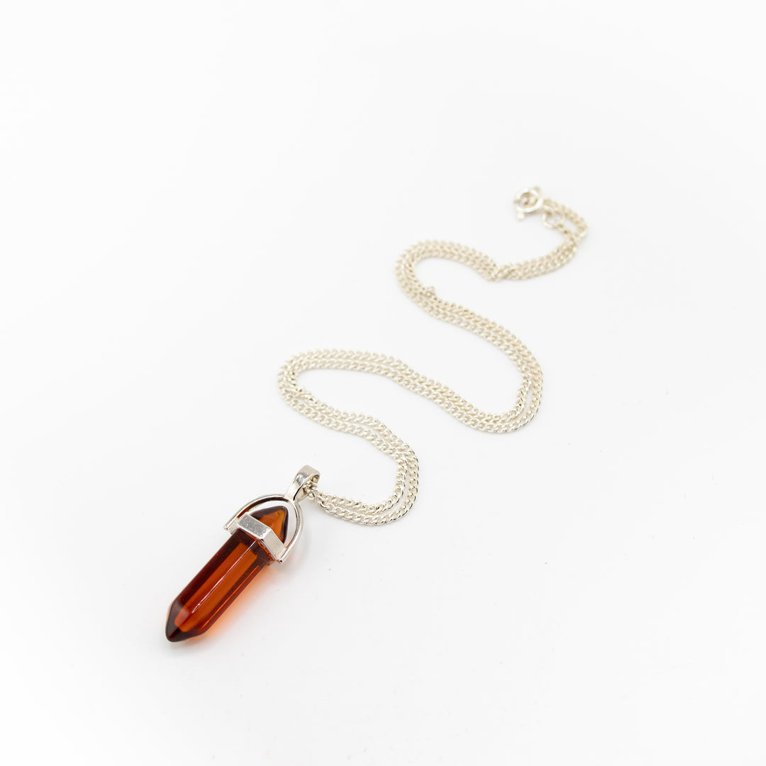Collier pendentif en pointe de quartz fumé naturel fabriqué à la main