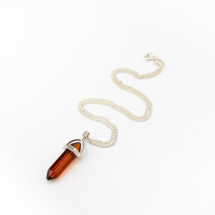 Collier pendentif en pointe de quartz fumé naturel fabriqué à la main