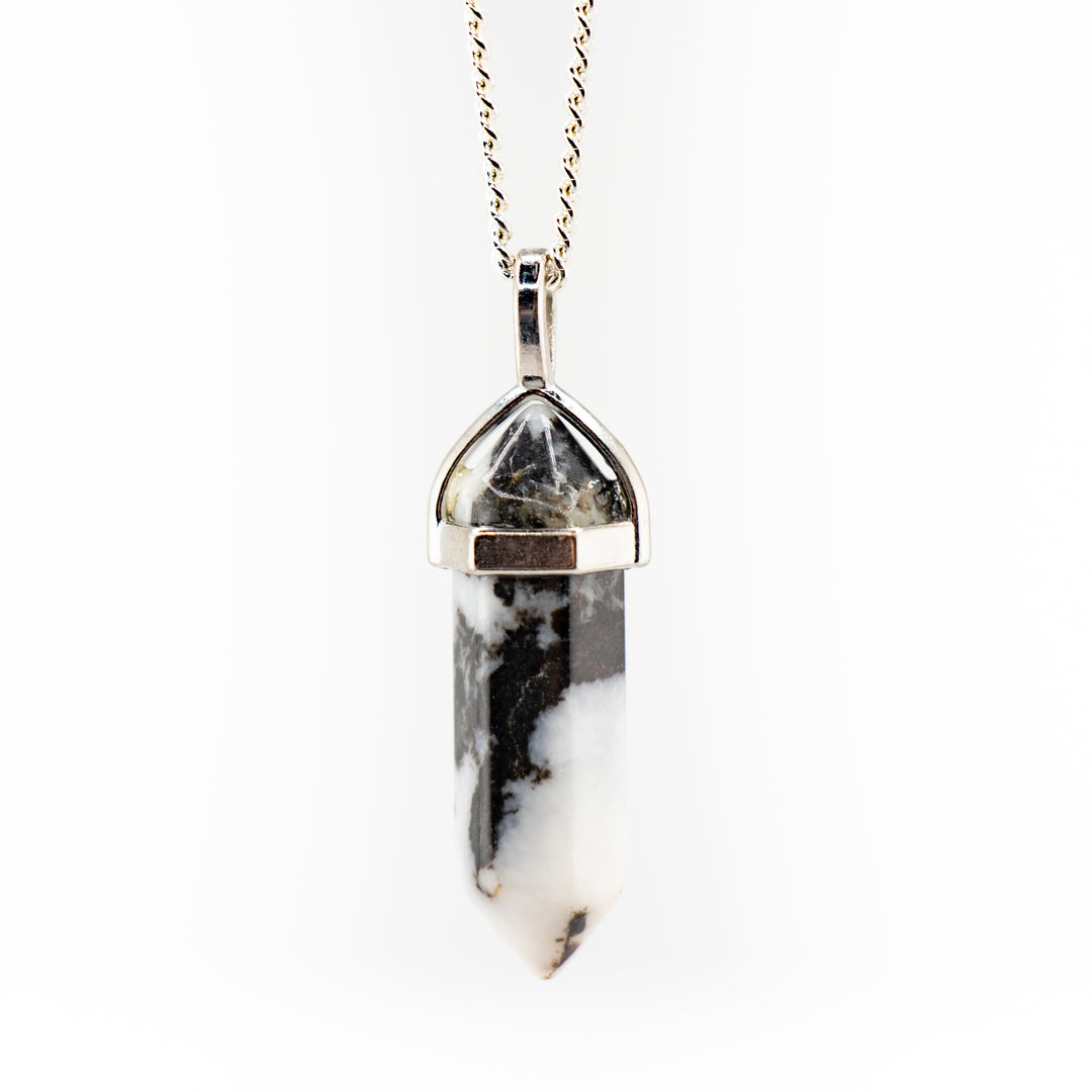 Collier avec pendentif en pointe de jaspe zèbre naturel fabriqué à la main