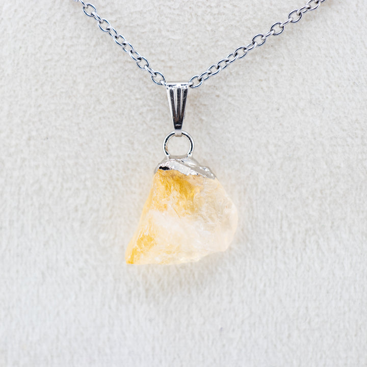 Collar con colgante de citrino natural hecho a mano