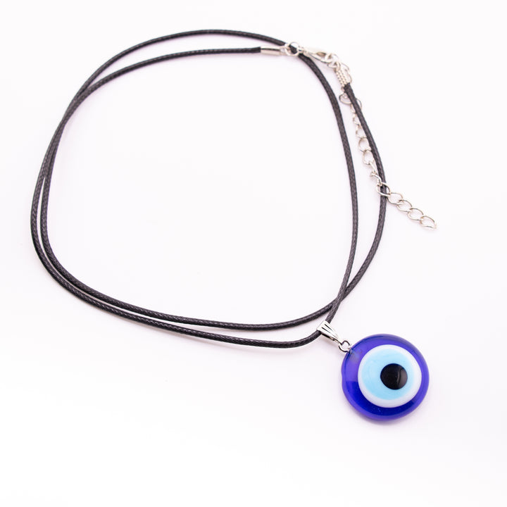 Collier pendentif en forme de Nazar/Mauvais œil – Protection sereine, charme élégant