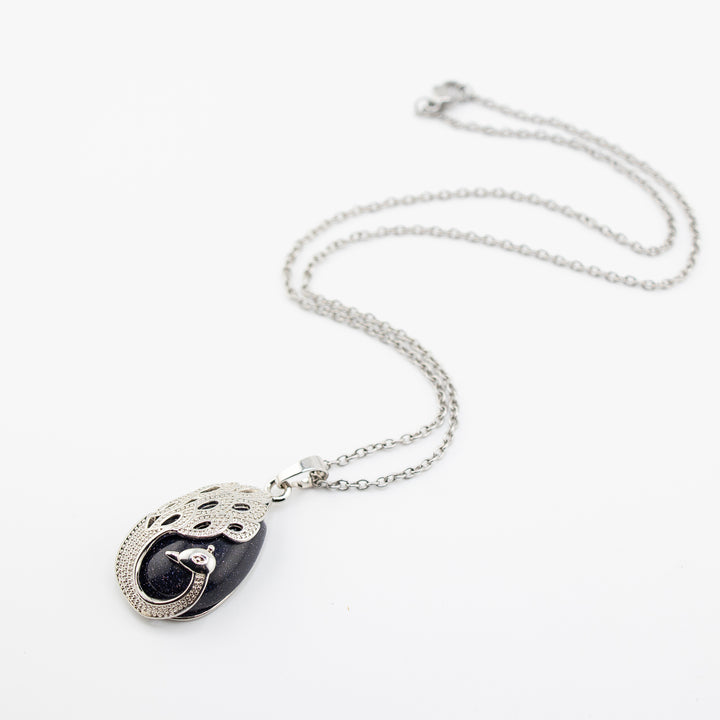 Pendentif en forme de larme en or bleu synthétique fabriqué à la main - Collier en pierres précieuses à motif paon