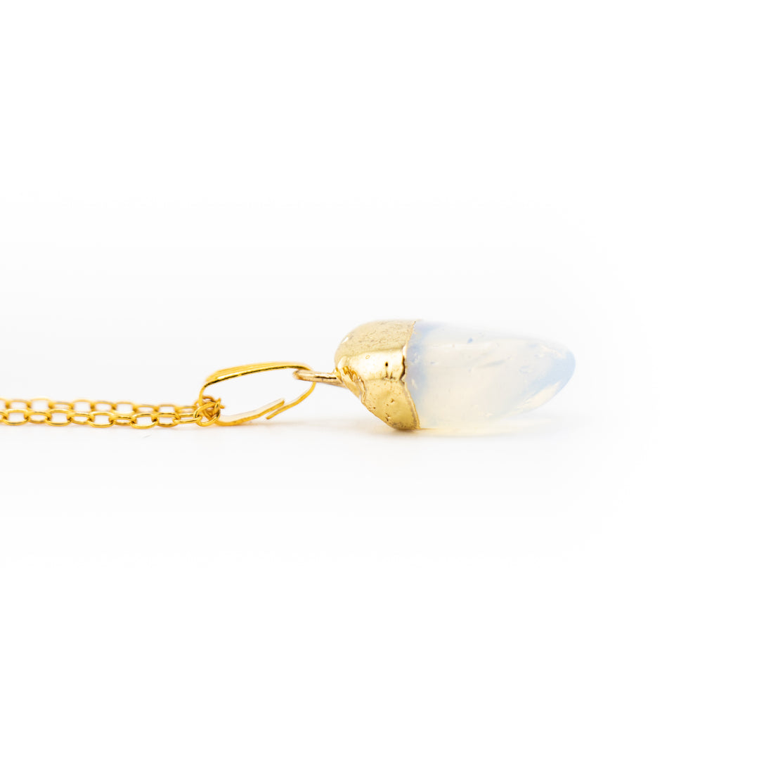 Collier avec pendentif en pierre précieuse d'opalite naturelle fabriqué à la main