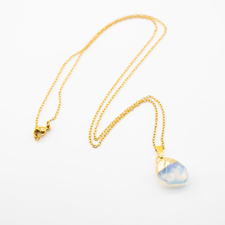 Collier avec pendentif en pierre précieuse d'opalite naturelle fabriqué à la main