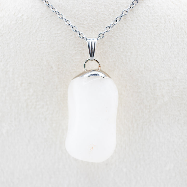Handcrafted Natural Milky Quartz Gemstone Pendant Necklace