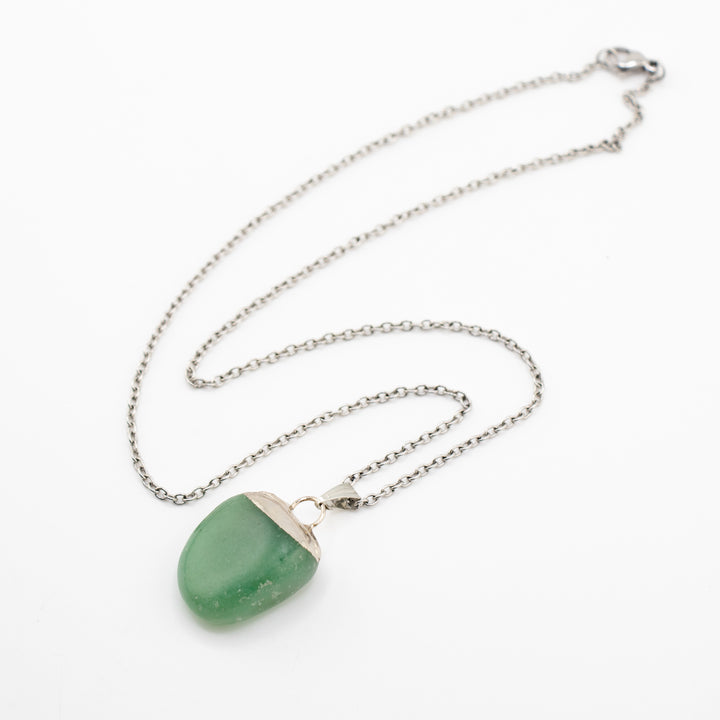 Green Aventurine Gemstone Pendant Necklace - Handcrafted Crystal Jewelry