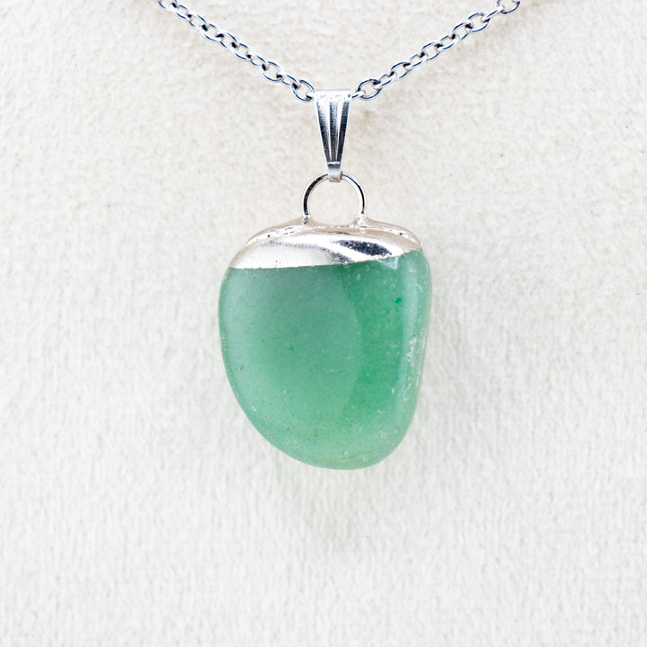 Green Aventurine Gemstone Pendant Necklace - Handcrafted Crystal Jewelry