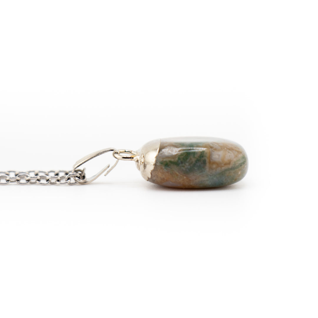 Collier pendentif en agate indienne naturelle fabriquée à la main