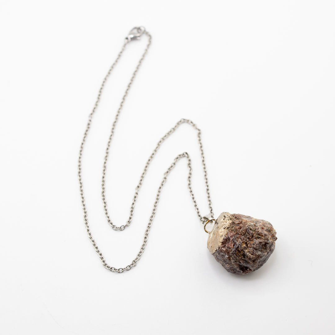 Handcrafted Natural Garnet Gemstone Pendant Necklace