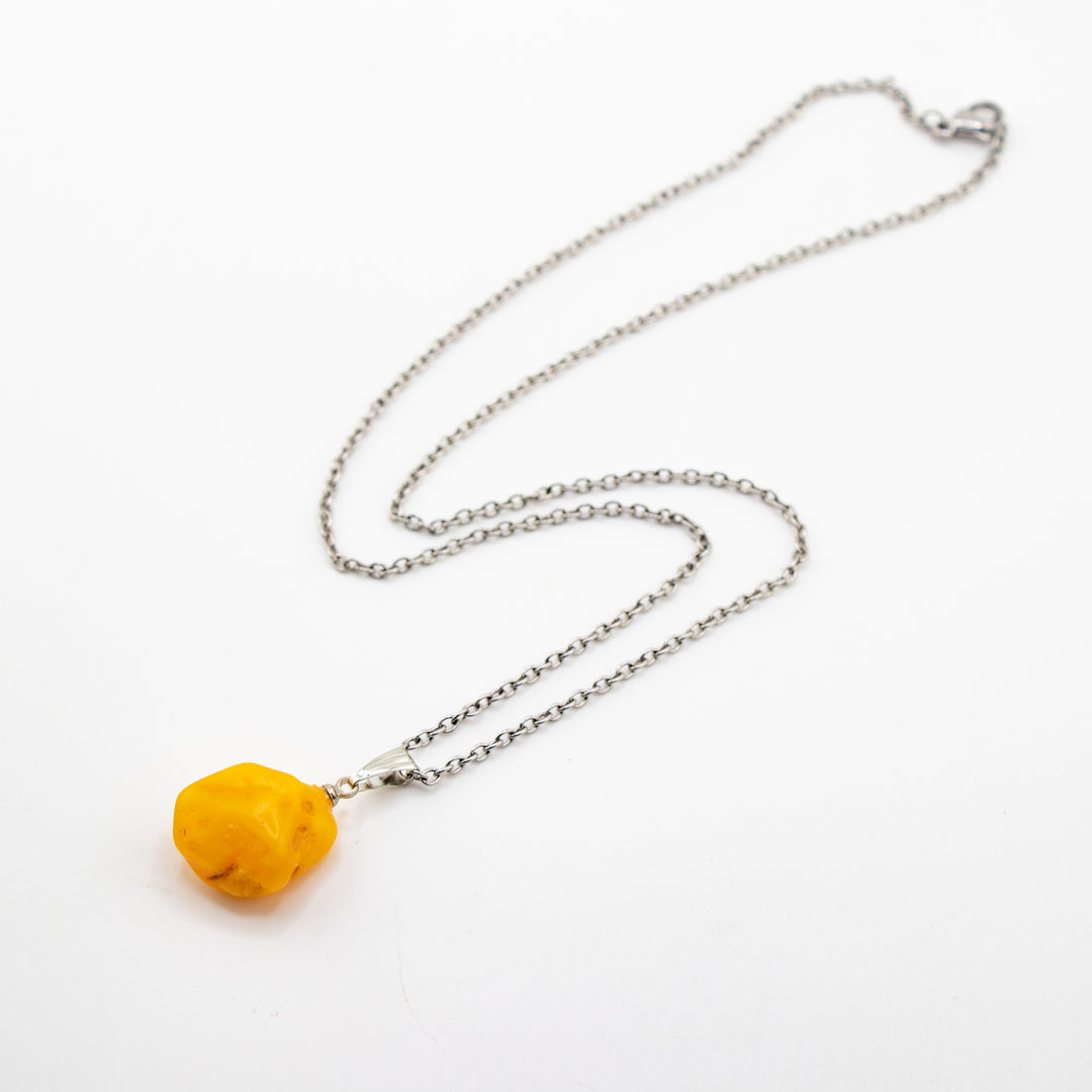 Baltic Amber Gemstone Pendant Necklace - Handcrafted Crystal Jewelry