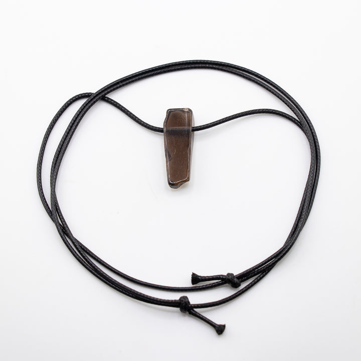 Collar colgante de cuarzo ahumado natural hecho a mano sin metal para pieles sensibles