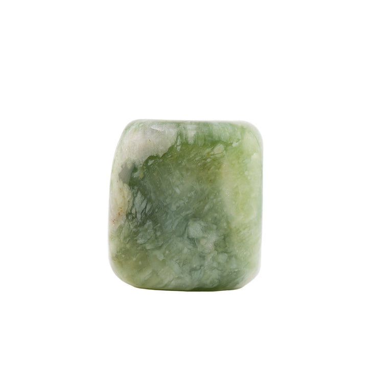 Jade de montaña natural, pulido y pulido, 2-3 cm, calidad estándar