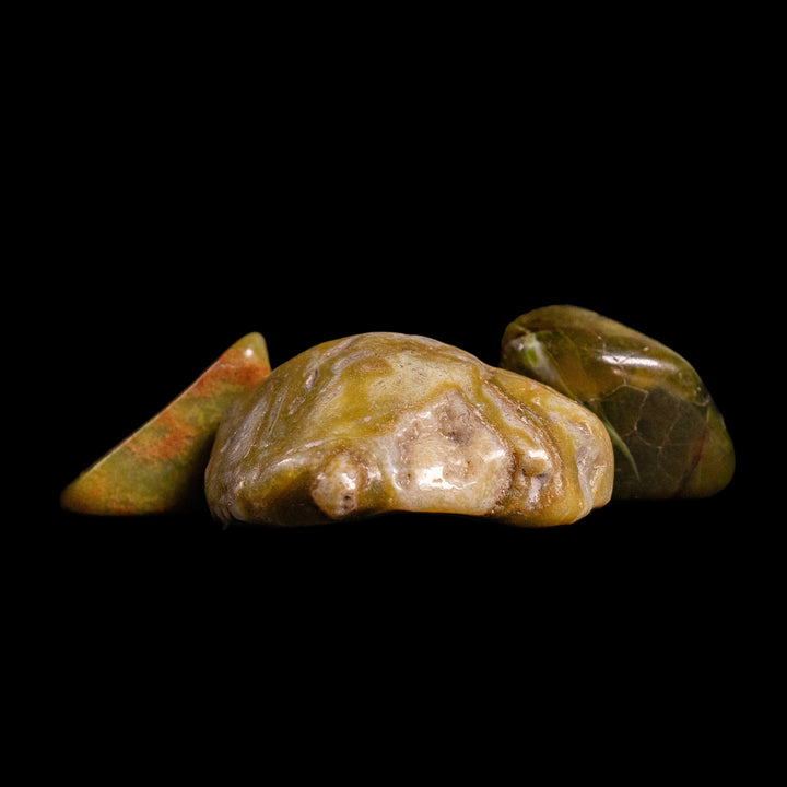 Ópalo verde natural pulido: gemas pulidas para una vida consciente