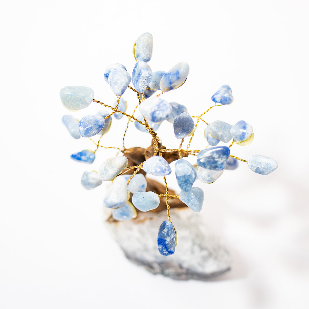 Arbre en cristal d'aventurine bleue avec base en améthyste – 5 pouces