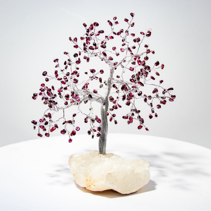 Árbol de piedras preciosas con base de zeolita – 18-20 cm