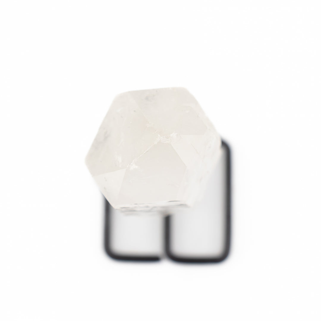 Natural Clear Quartz Crystal on Metal Stand - Healing Gemstone Decoration, Meditation Therapy Gifts