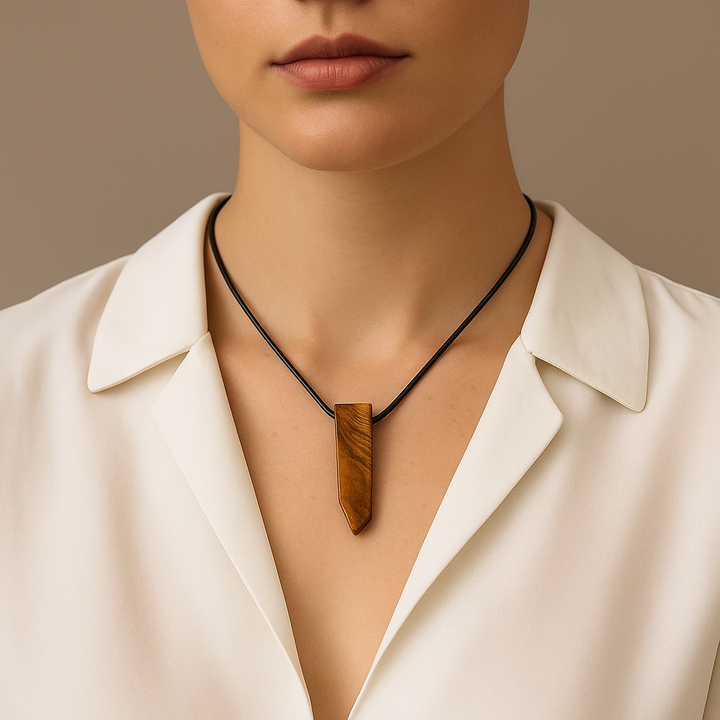 Collier pendentif en œil de tigre naturel, fabriqué à la main, sans métal, pour peaux sensibles