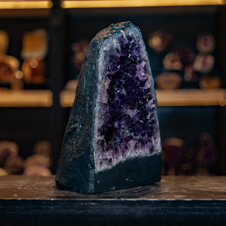 Deep Purple Amethyst Cathedral Geode - 7.4kg – Classic Tapered Peak with High-Saturation Crystals