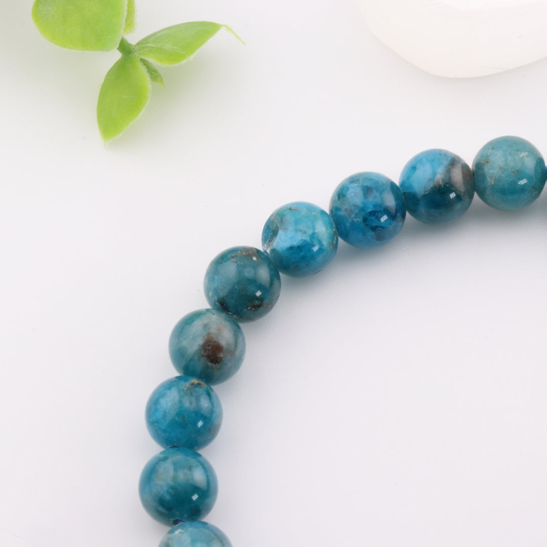 Handcrafted Natural Blue Apatite Bracelet - Metal-Free, 8mm - Mindfulness and Balance