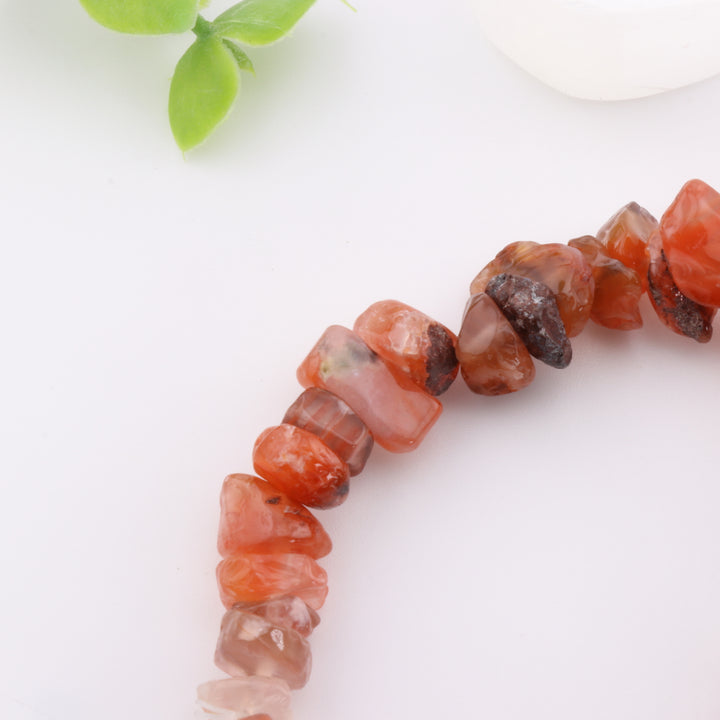 Natural Carnelian Chip Bead Bracelet - Metal-Free, 5-8mm Gemstone Accessory