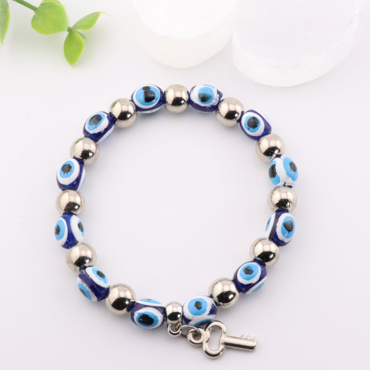 Protection Nazar - Evil Eye Bracelet with Dazzling Silver-Colored 8mm Plastic Beads