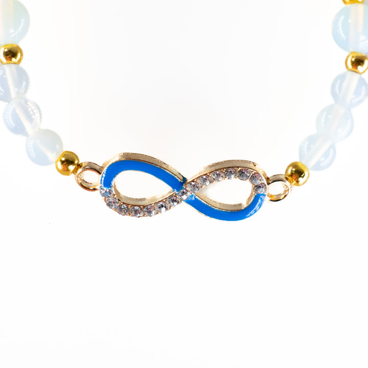 Bracelet en opalite naturelle, 6 mm, avec breloque infini