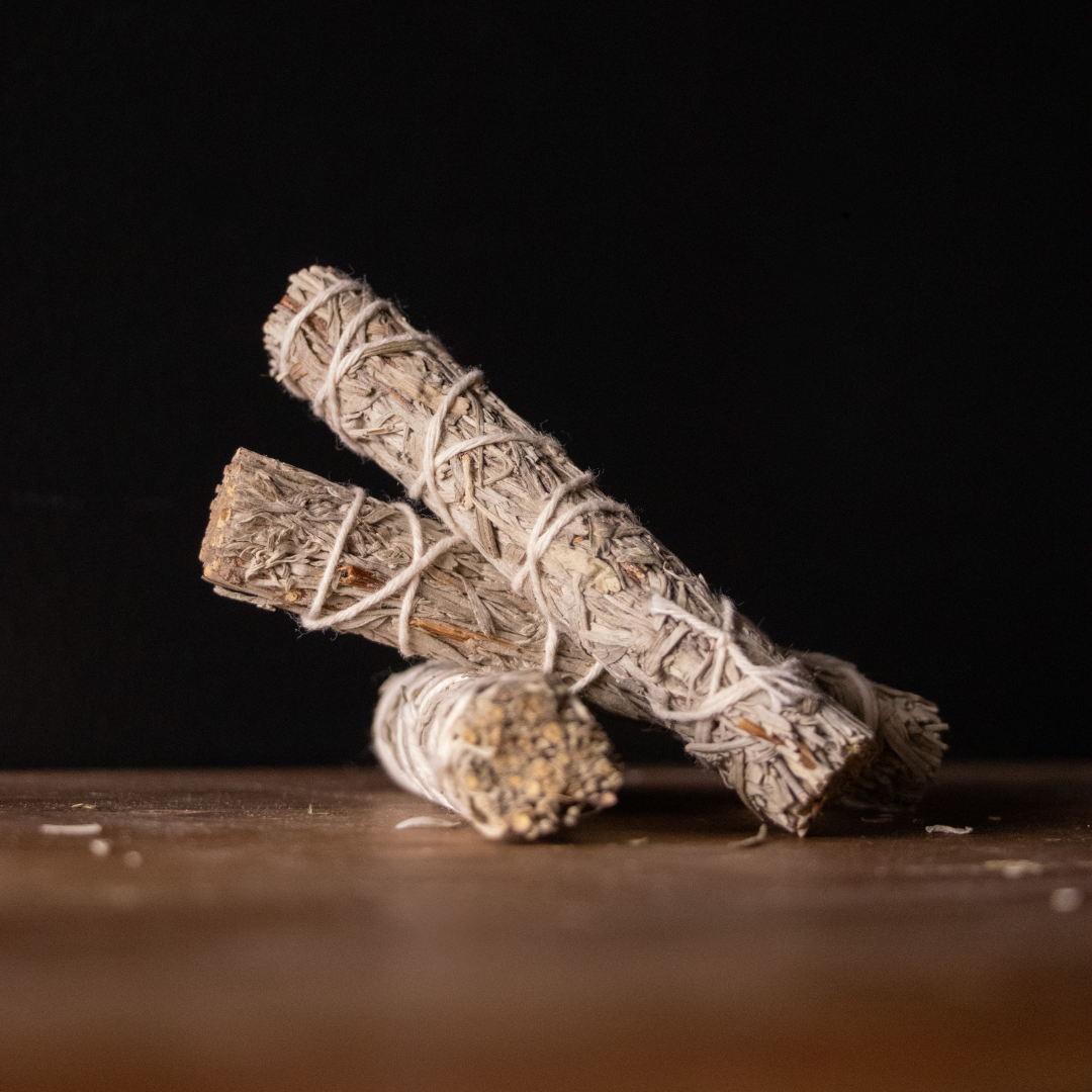 Blue Sage Smudge Stick – Cleansing, Calming & Uplifting Energy