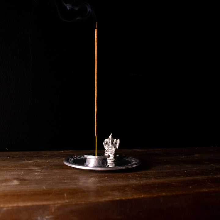 Metal Ganesha Incense Burner – Silver-Tone Plate with Removable Ash Catcher for Rituals & Meditation