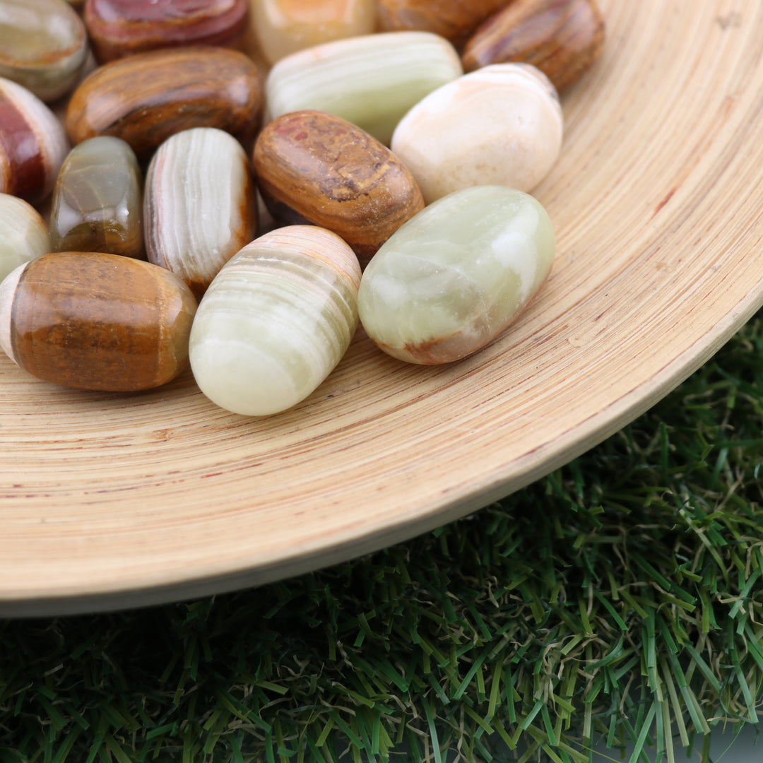 Natural Green Banded Onyx Tumbled Stone - Polished Crystal for Positive Energy and Stylish Décor