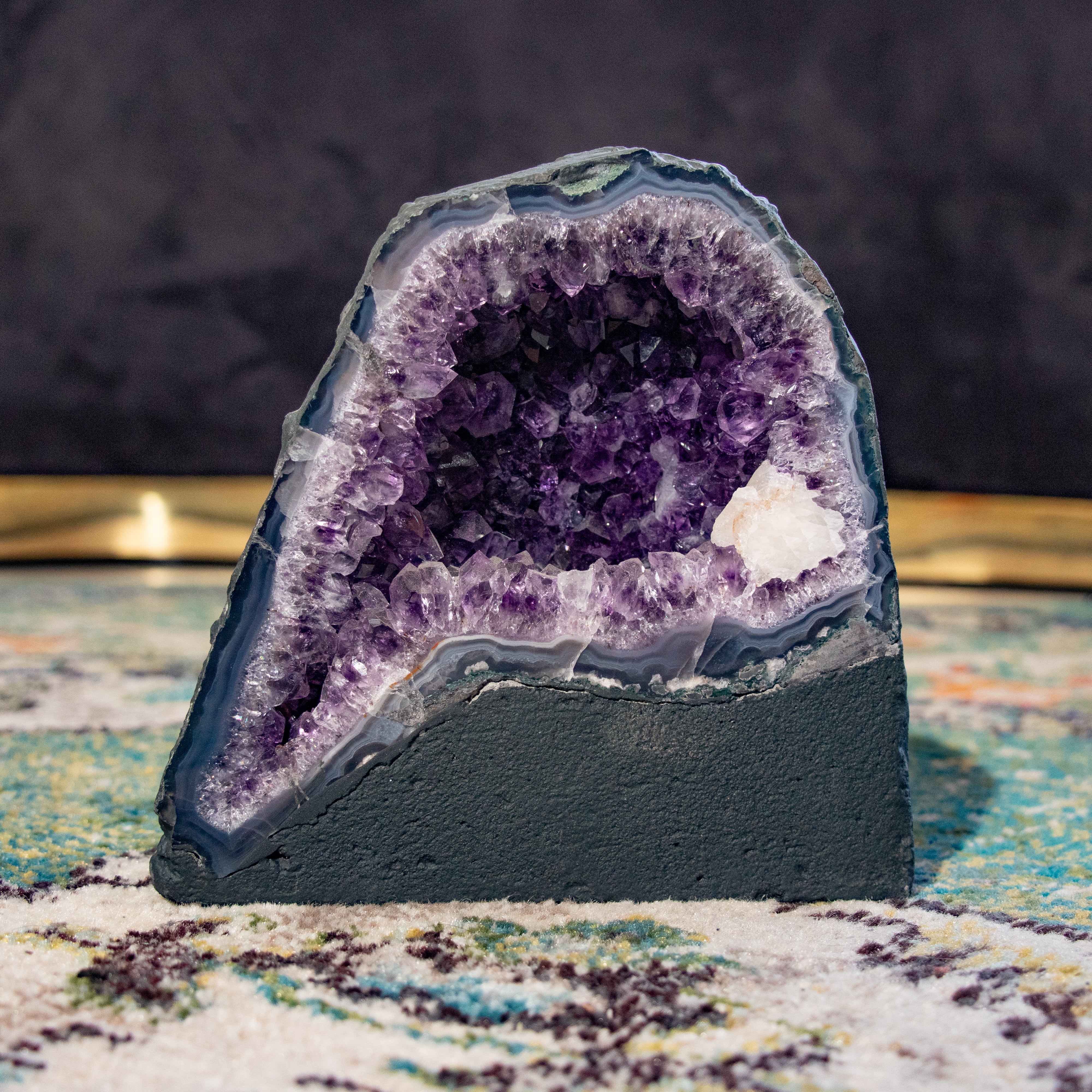 Amethyst Cathedral – Stoneage Natural Rocks