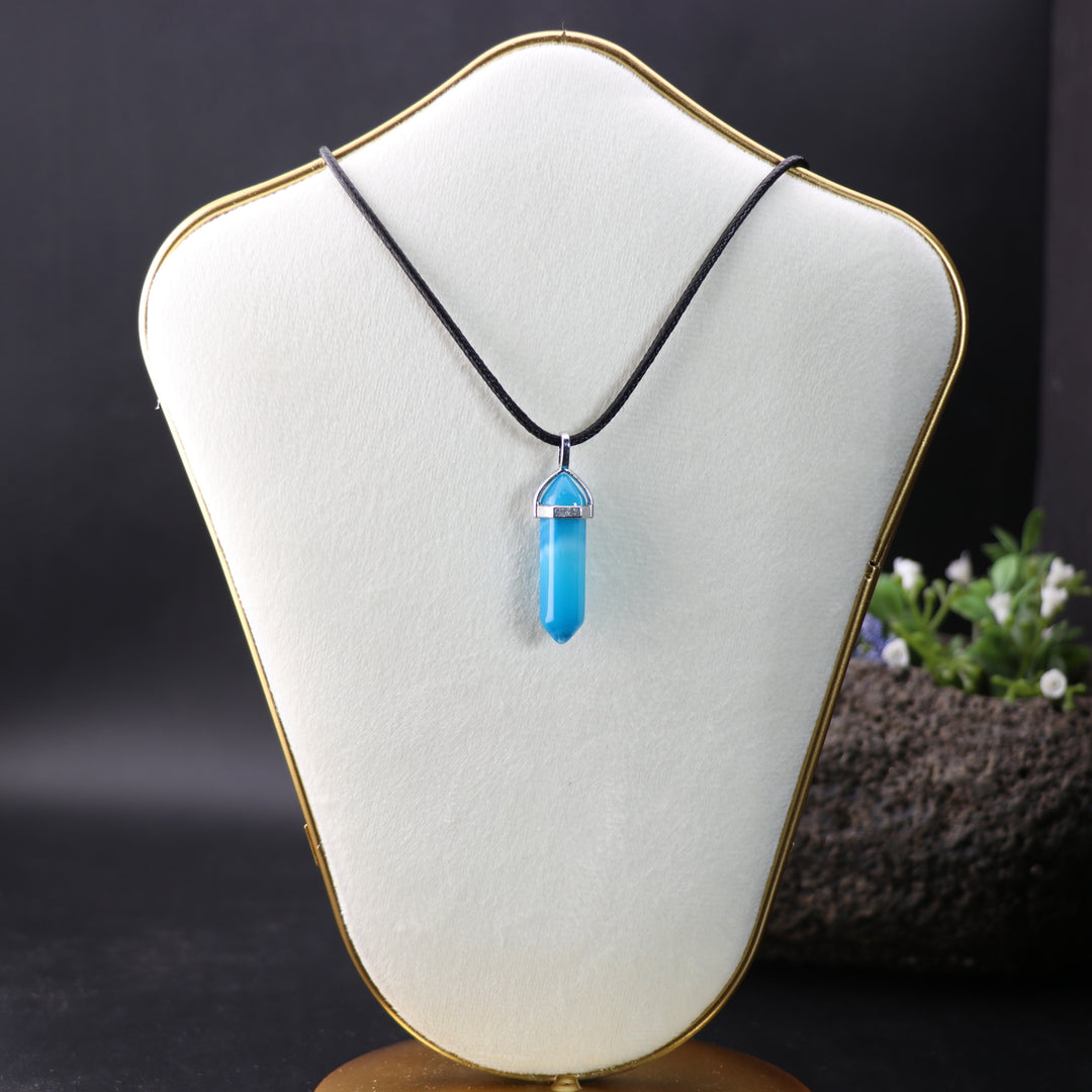 Handcrafted Dyed Blue Agate Point Pendant Necklace