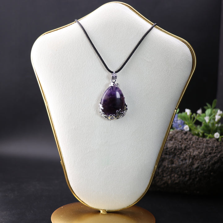 Handcrafted Teardrop Amethyst Gemstone Pendant – Serenity & Style Unearthed