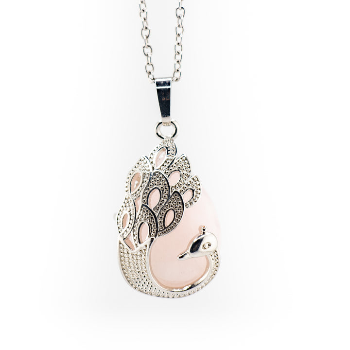 Pendentif en quartz rose en forme de larme, fabriqué à la main – Collier inspiré du paon