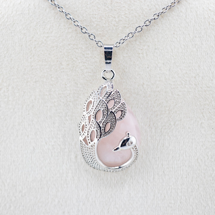 Pendentif en quartz rose en forme de larme, fabriqué à la main – Collier inspiré du paon