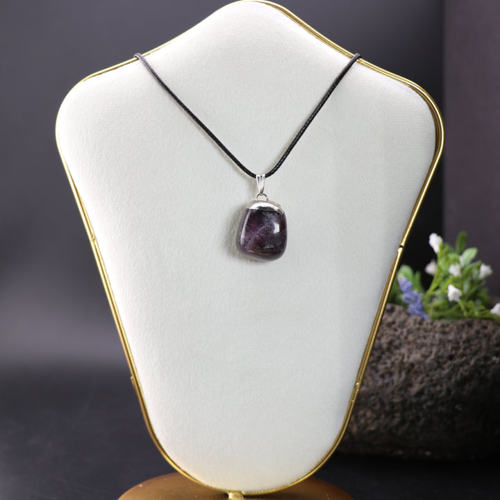 Handcrafted Natural Dream Amethyst Gemstone Pendant Necklace