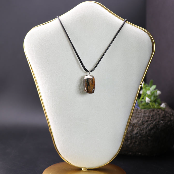 Handcrafted Natural Tiger Eye Gemstone Pendant Necklace