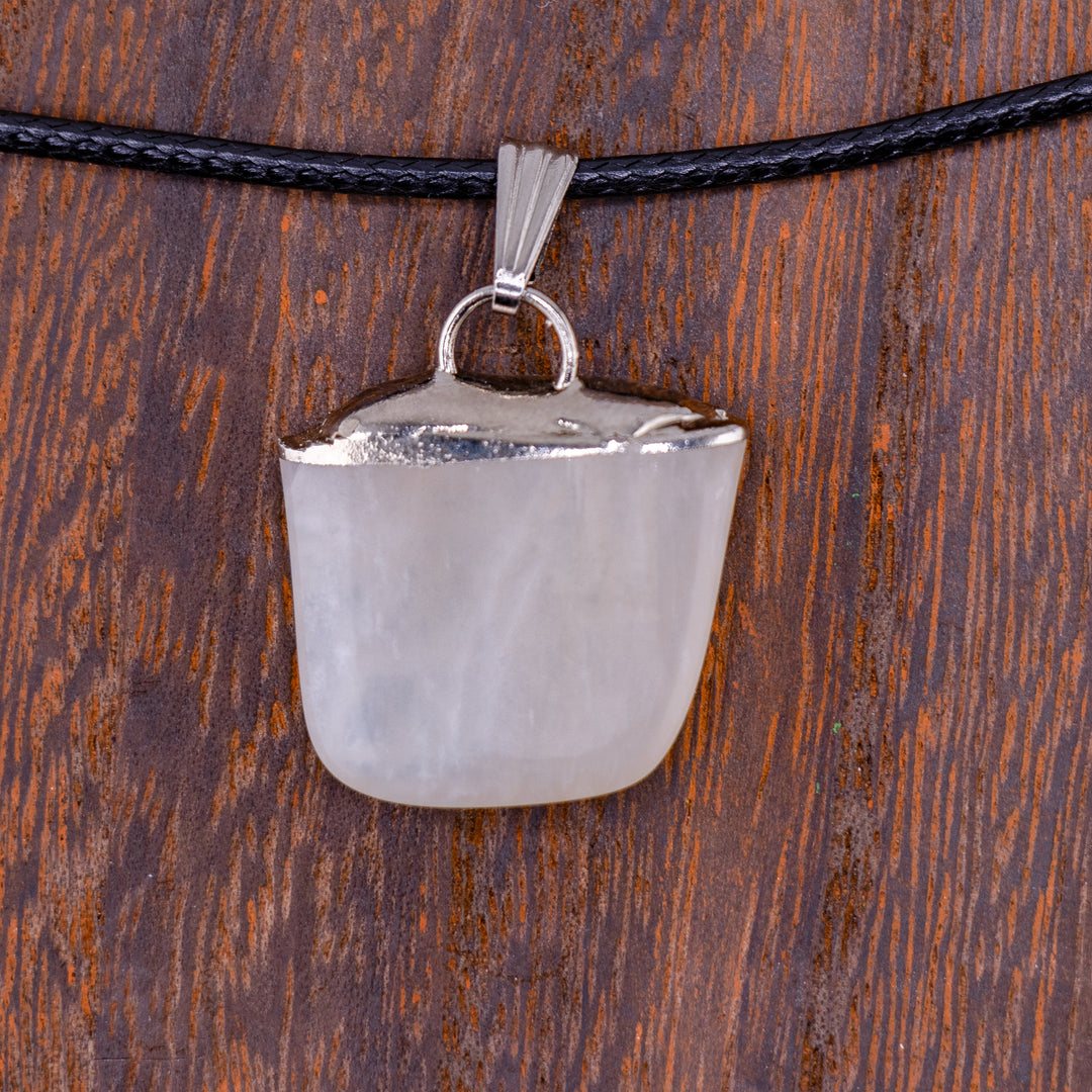 Handcrafted Natural Moonstone Gemstone Pendant Necklace