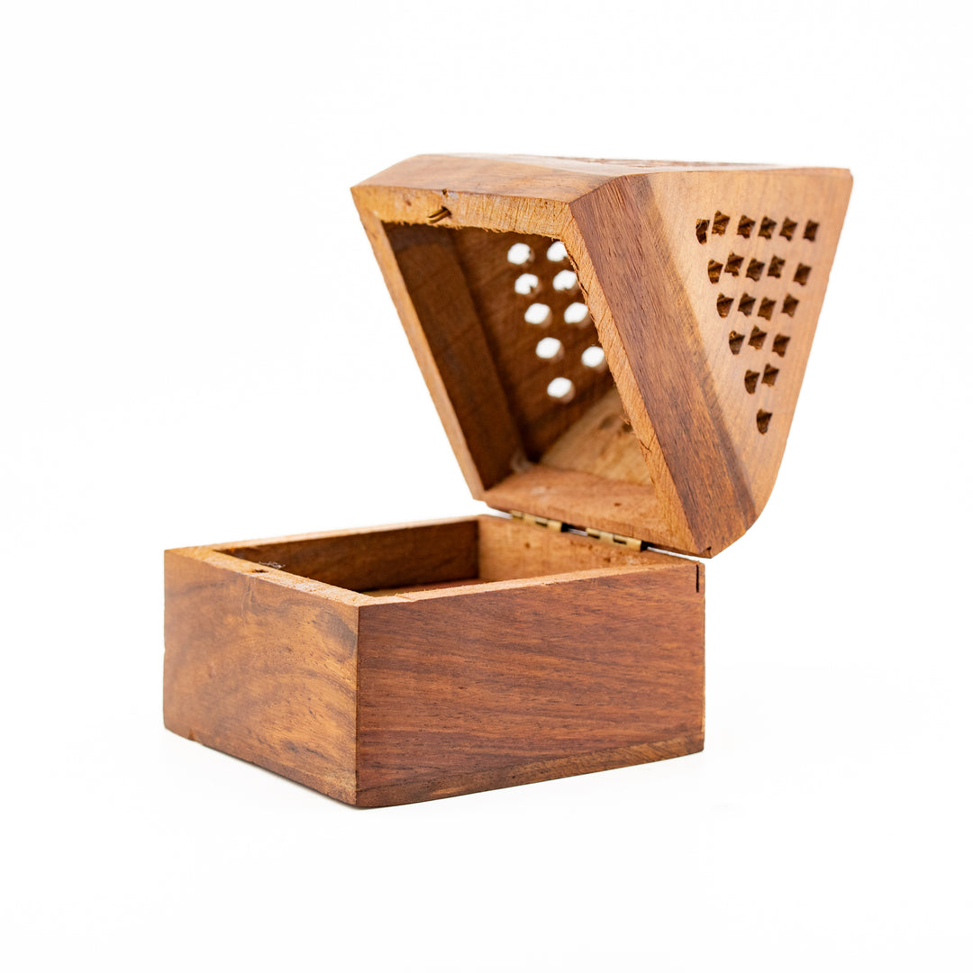 Wooden Pyramid Incense Burner – Hand-Carved Pointed Lid Holder for Cones or Resin Incense