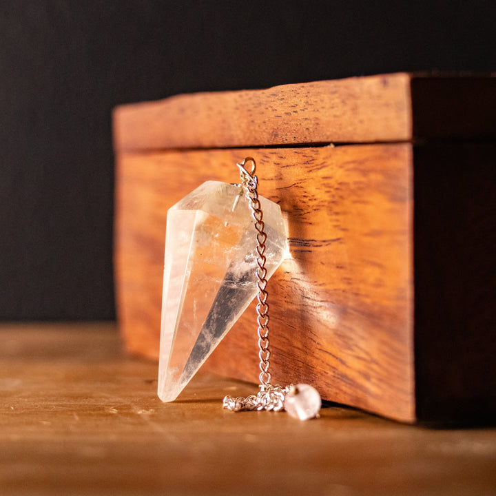 Clear Quartz Pendulum – Amplification & Clarity Tool for Divination, Energy Healing & Intention Work