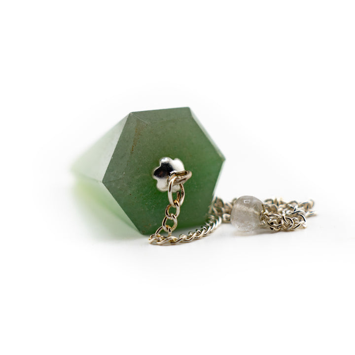 Green Aventurine Pendulum – Abundance & Heart Chakra Divination Tool for Clarity & Healing Energy Work