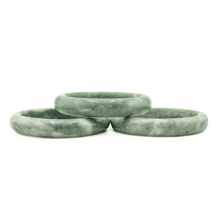 Natural Green Jade Bangle Bracelet – Hand-Polished Genuine Jadeite