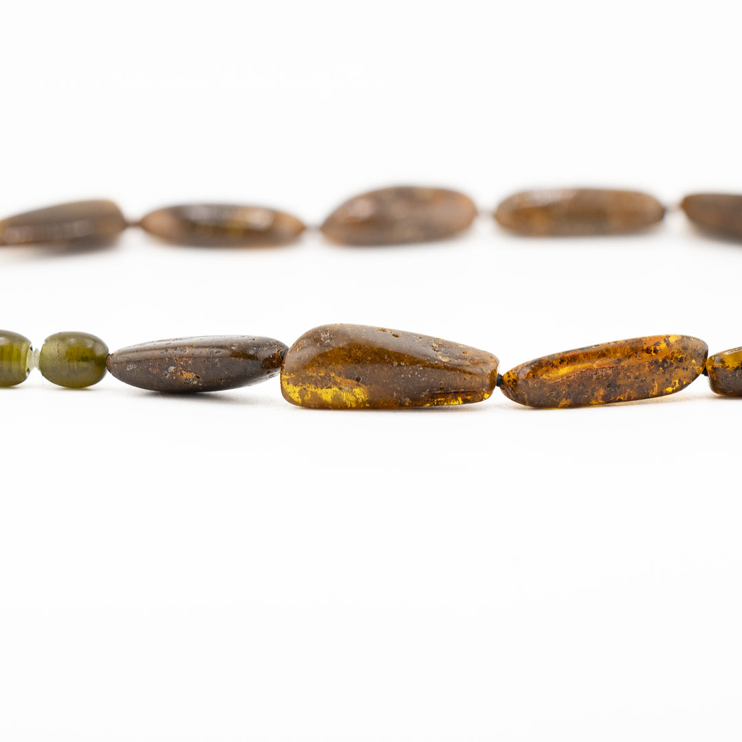 Natural Amber Healing Necklace – Grounding & Protection for Calm, Clarity & Vitality